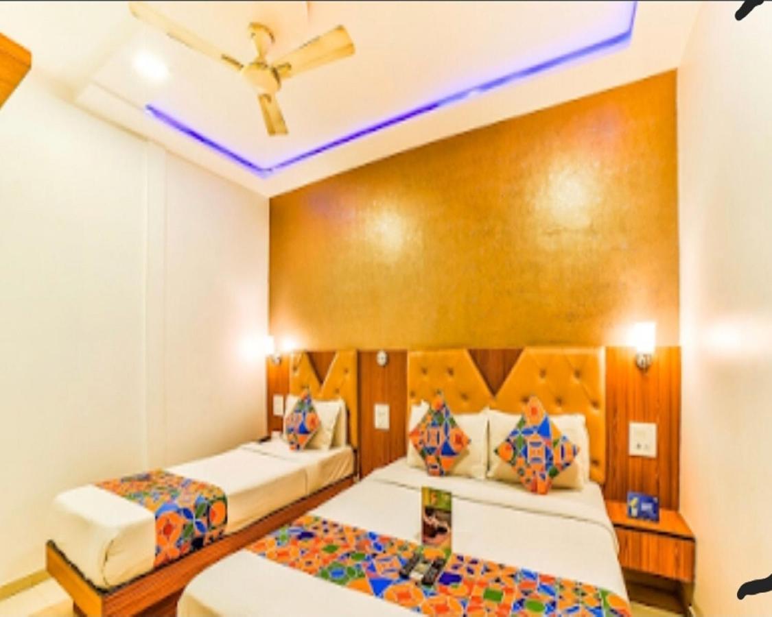 Flagship 83490 Hotel Bently Palace Mumbai Ngoại thất bức ảnh