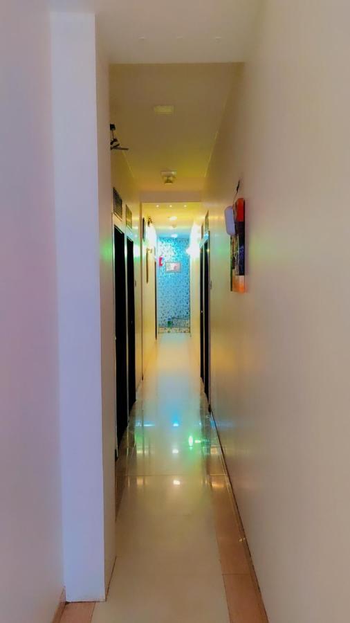 Flagship 83490 Hotel Bently Palace Mumbai Ngoại thất bức ảnh
