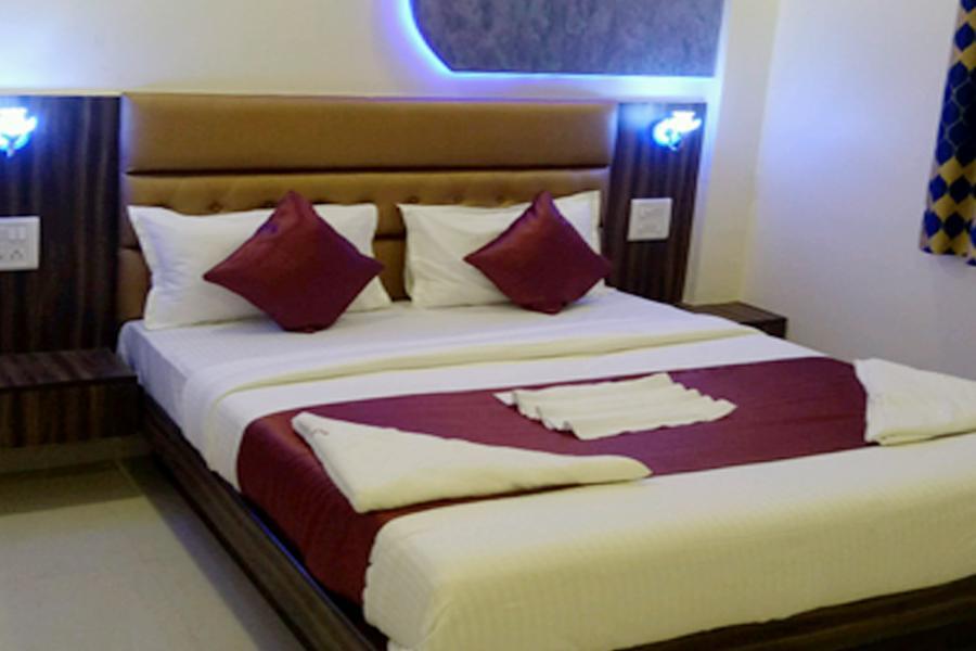 Flagship 83490 Hotel Bently Palace Mumbai Ngoại thất bức ảnh